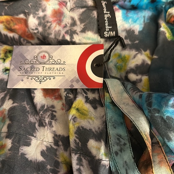 NWT. Tye-Dye Romper by Sacred Threads S/M. RD/RD - Picture 3 of 4
